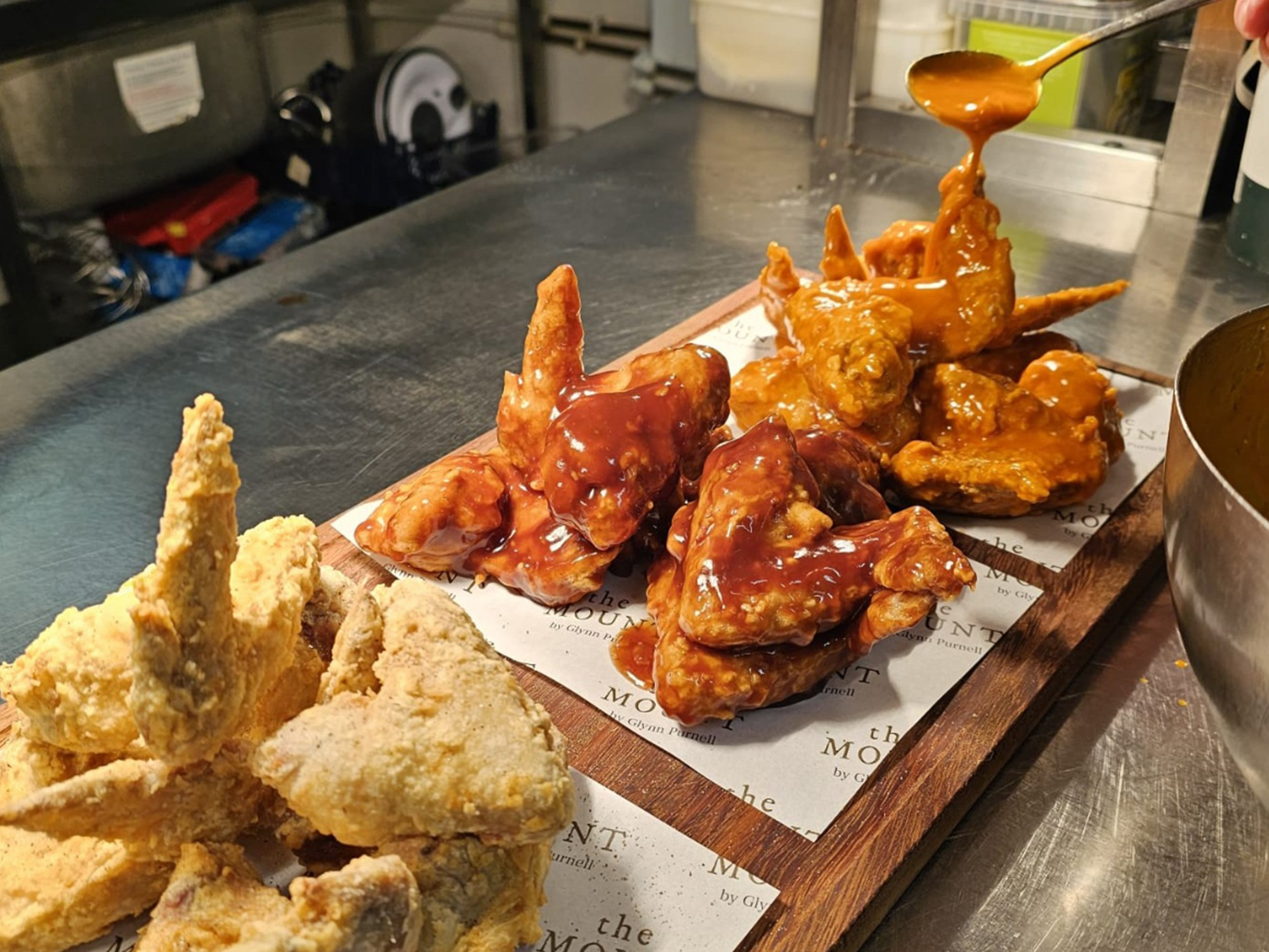 chicken-wings-the-mount
